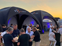 Ruime, gepersonaliseerde opblaastenten van 6x6 voor JMB Aviation