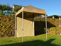 Vouwtent 2x2 met 1 dichte zijwand