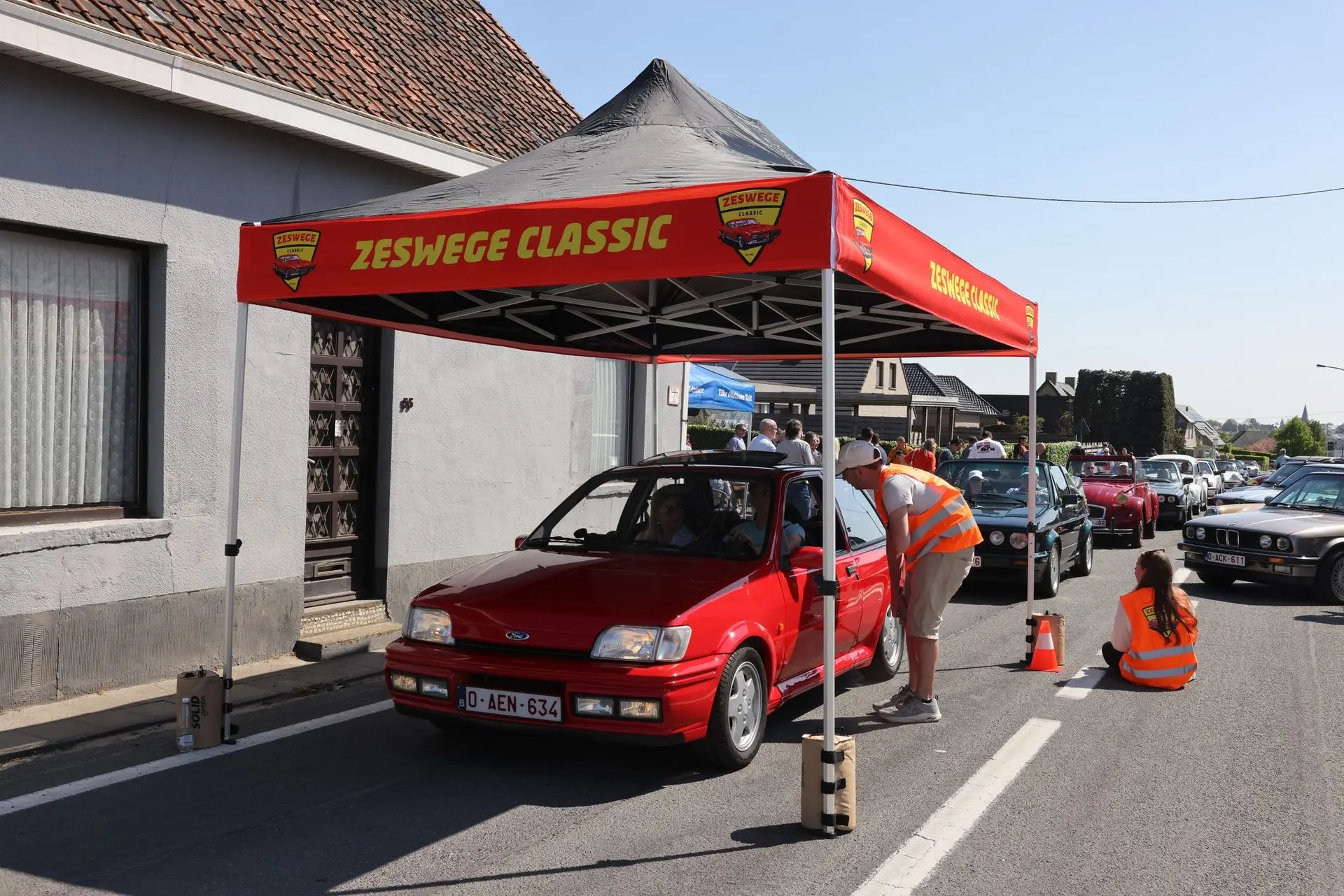 Zeswege Classic bedrukte afneembare banner op zwarte vouwtent