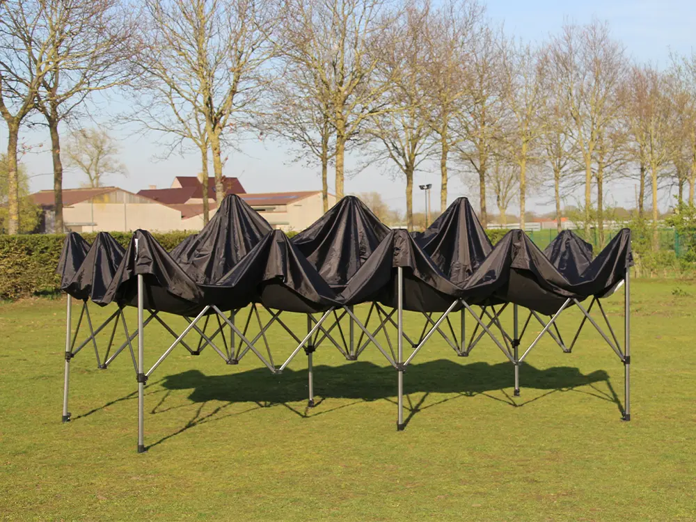 Vouwtent 3 x 6 m S30 zwart half open gevouwen
