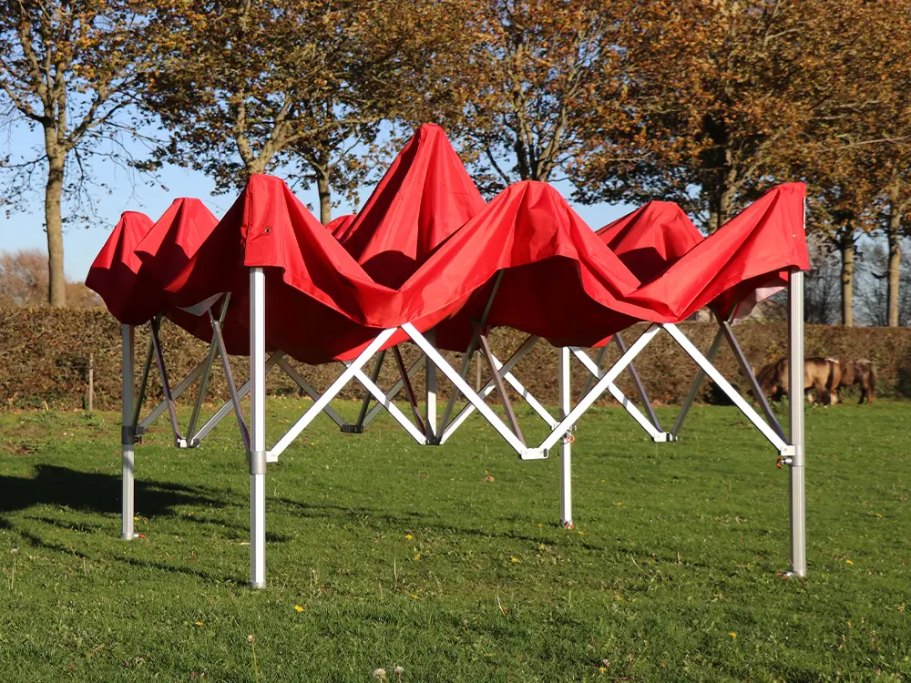 Easy-uptent 3 x 3 m S50 rood op het frame