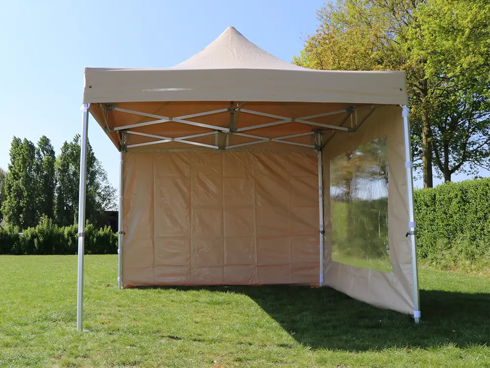 Vouwtent 3 x 3 m S50 beige met blinde zijwand en raam