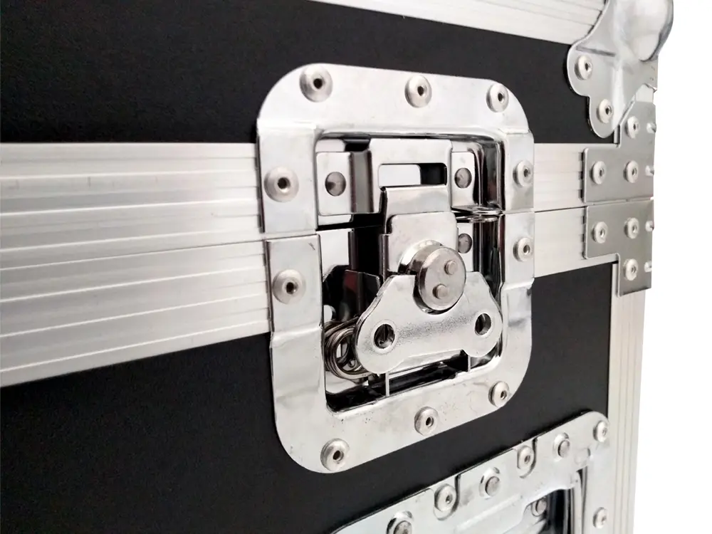 Opberg flightcase slot