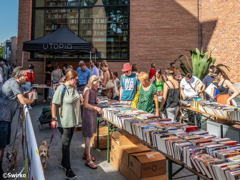 Utopia zwarte bedrukte vouwtent