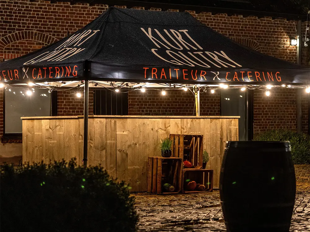 Kurt Goutry traiteur catering bedrukt dakzeil van vouwtent