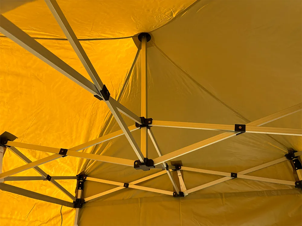 TTC_vouwtent_2x2_s40_zand_19.webp