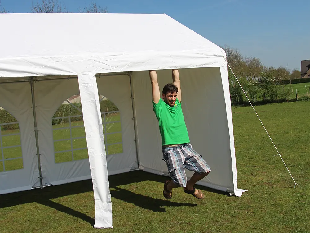 Zeer stevige partytent in afmeting 3x4 meter