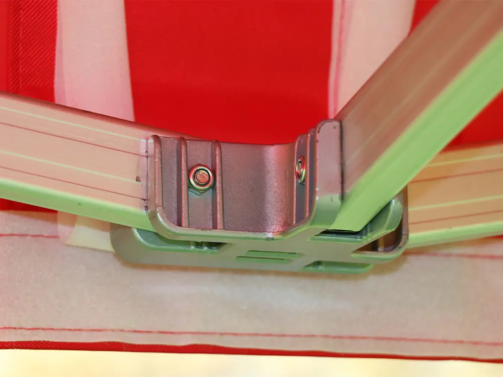 Solid 50 pop-uptent met aluminium koppelstukken