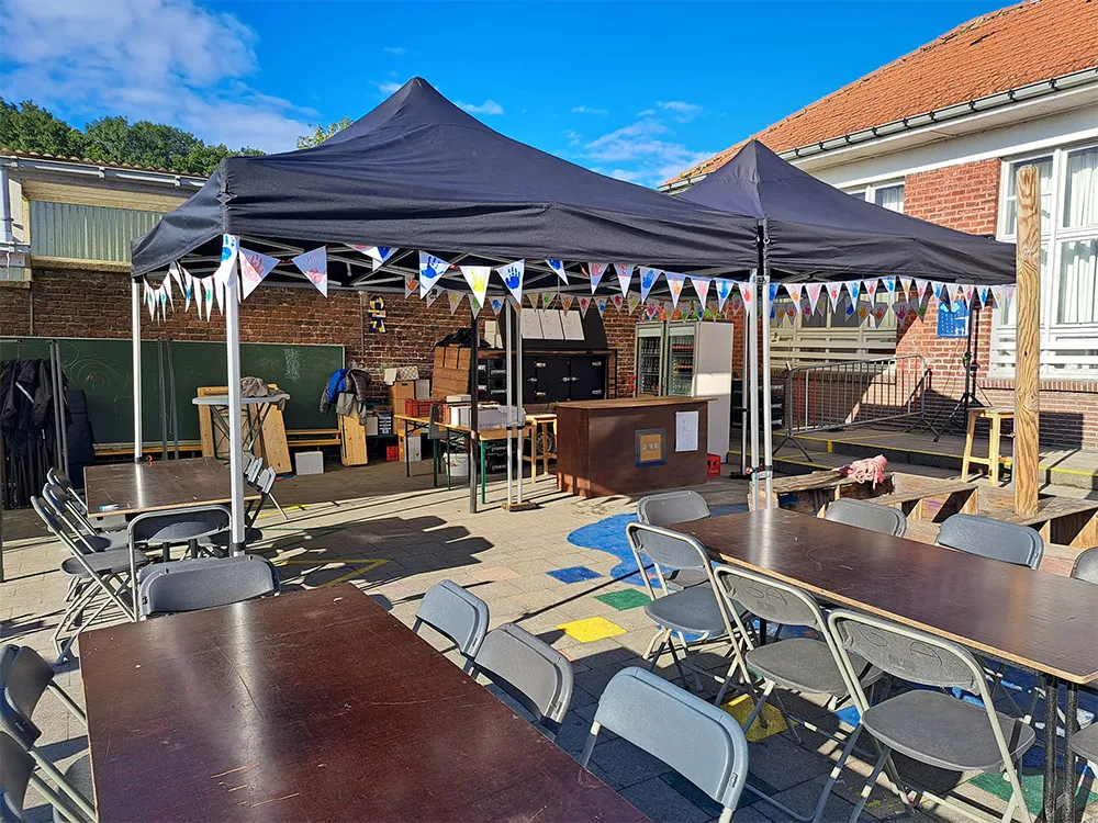 Tweedehands: easy-up tent 3 x 3 m Solid 40 zwart