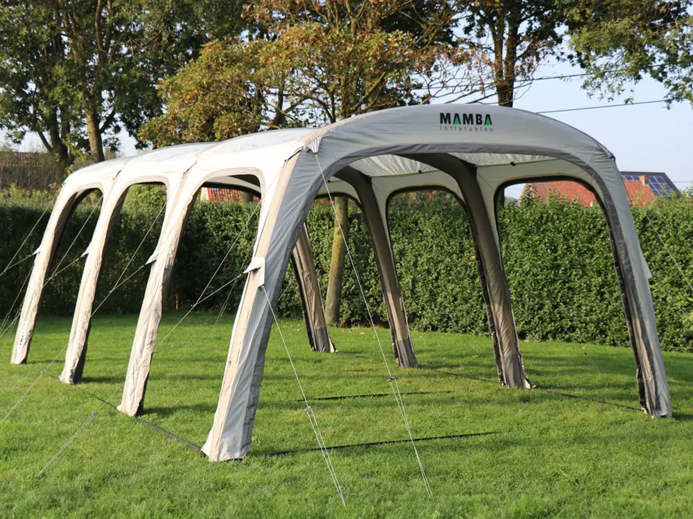 Opblaasbare partytent 600