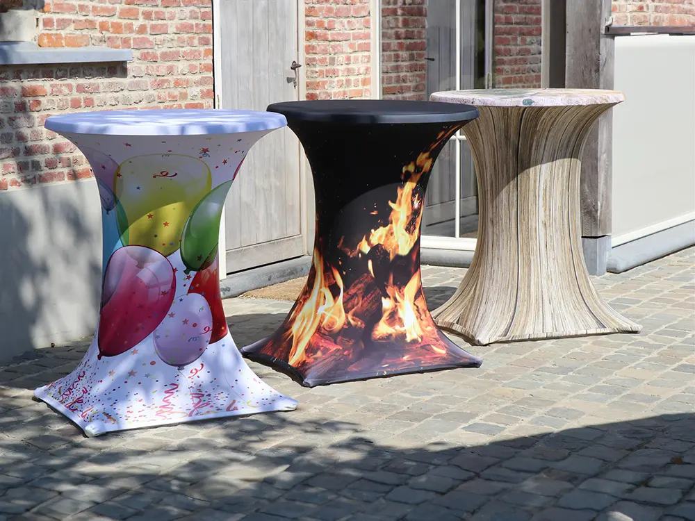 Einde reeks: stretchhoes design voor statafel (Ballonnen gekleurd)