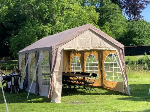 Tweedehands: paviljoentent 3 x 6 m taupe/beige